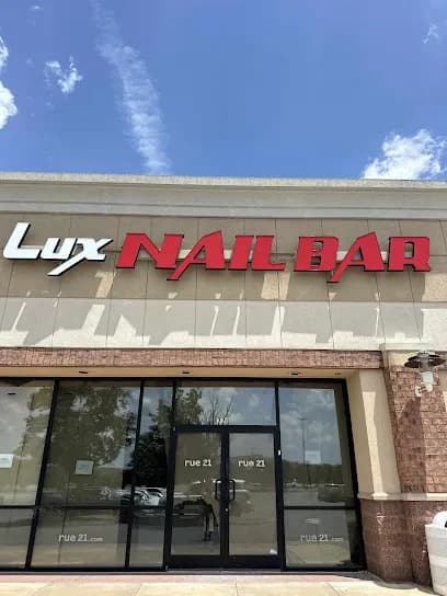 Lux Nail Bar - Head Spa