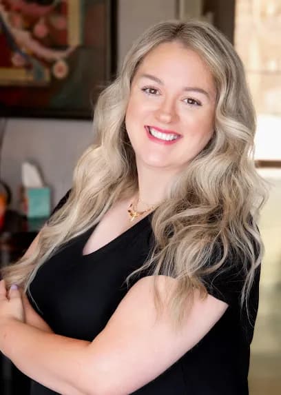 Megan Massage and headspa treatments - Head Spa