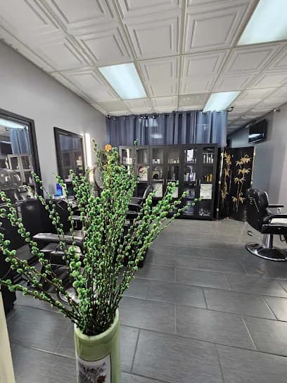 LEON HEAD SPA - Head Spa