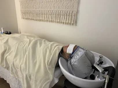 Aroma Head Spa Arcadia - Head Spa