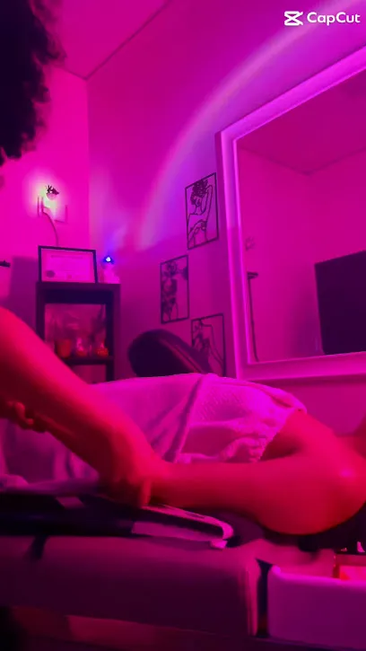 Unwind Reset Headspa - Head Spa