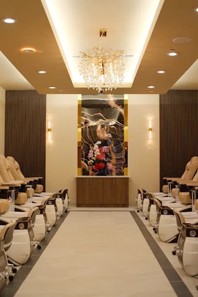 J’adore Nail Lounge - Head Spa