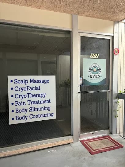 Nirvana Head Spa - Head Spa