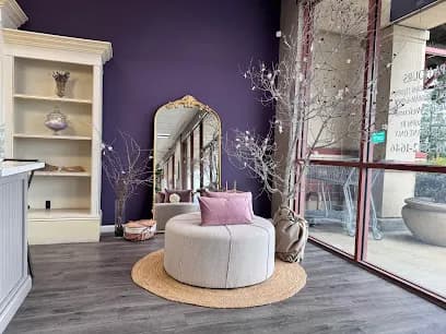 Pure Lavender Day Spa - Head Spa