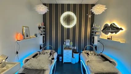 Vitality Vibe Spa - Head Spa