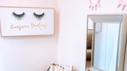 Rinca Lash Bar - Head Spa