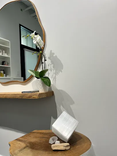 Banyan space salon - Head Spa