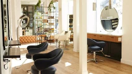 Blow Me Away organic salon & head spa - Head Spa