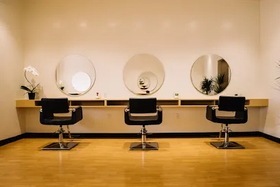 double hair salon - Head Spa