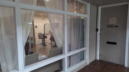 Sleek Hair salon & Spa Newport Beach - Head Spa