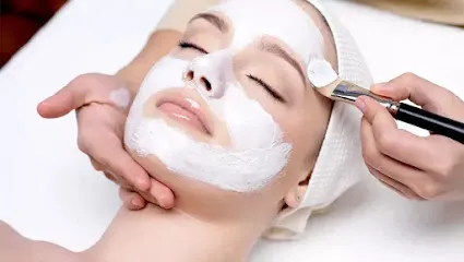 Bollywood spas Ontario - Head Spa