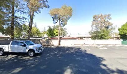 Dreamer Head Spa - Head Spa