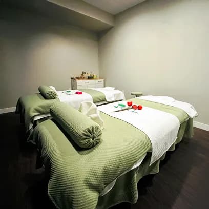 Forest Spa - Head Spa