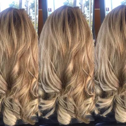 Upstairs Salon and Head Spa - Head Spa