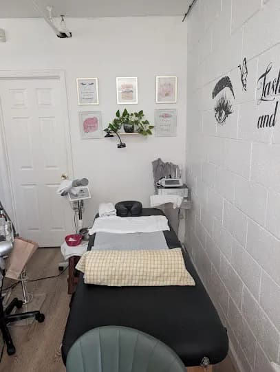 Natural Head Spa - Head Spa