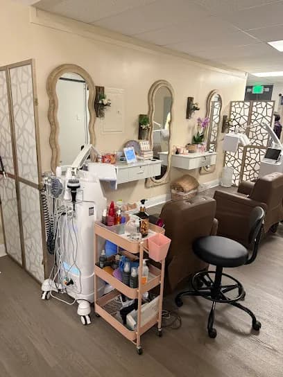 HeadSpace Beauty & Spa - Head Spa