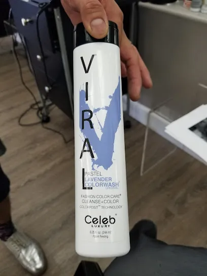 diModa Salon & Spa - Head Spa