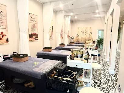 MH Head Spa - Head Spa