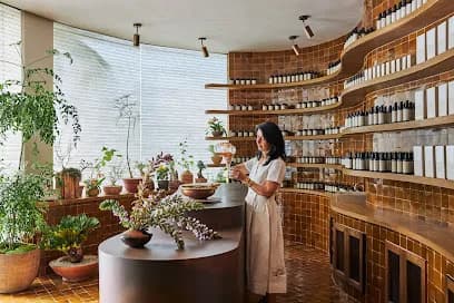 Surya Spa - Head Spa