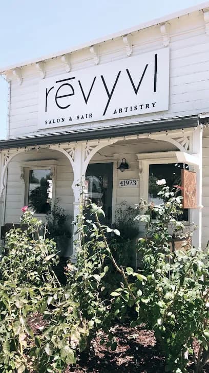 Healthy Hair Salon and Head Spa by Revyvl - Head Spa