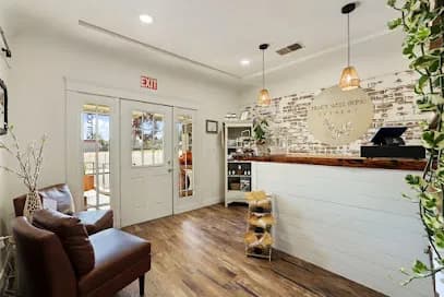 Tracy Well-being Retreat - Head Spa