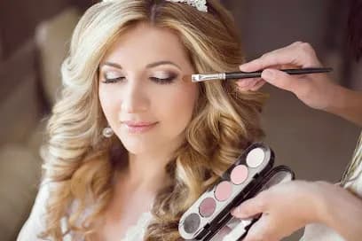 Blo Out Lounge - Head Spa