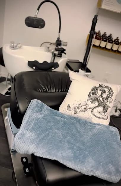 Aqua Lucca Head Spa - Head Spa