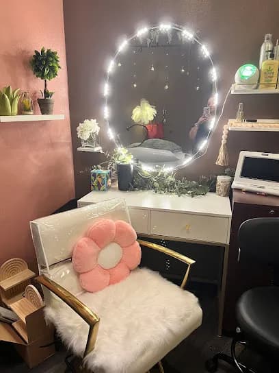 A Touch of Heaven Headspa - Head Spa