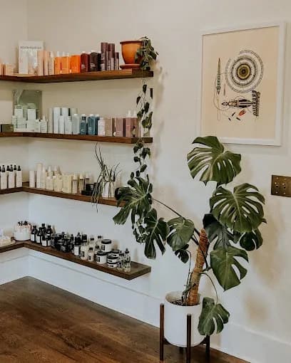 Holistic Salon - Head Spa