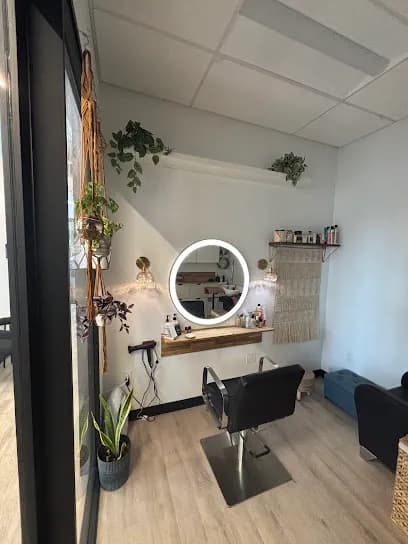 The Vine Salon Suite & Head Spa - Head Spa