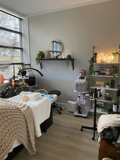 BLOOM skin+wellness - Head Spa