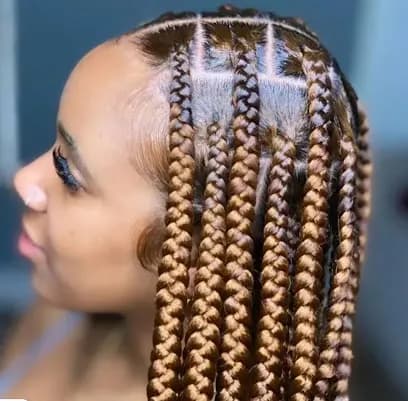 Braids, headspa & afrocentric hair solutions - Head Spa