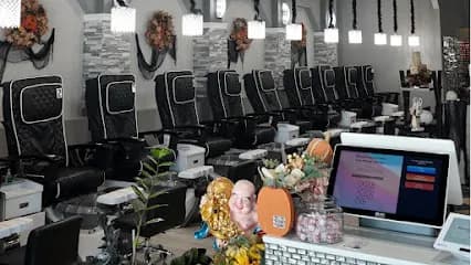 The Nail Spa College Parkway - Head Spa