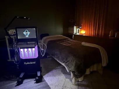 Nirvana Day Spa - Head Spa