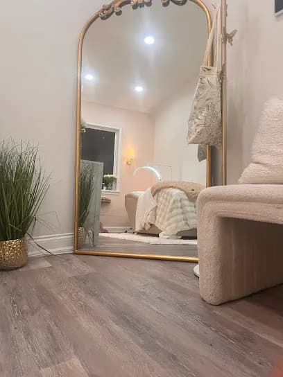 Blended Beauty Lounge - Head Spa