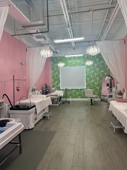 SumMerz Indian/Japanese Head Spa - Head Spa