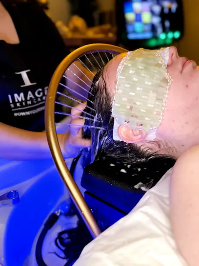 Head Spa At Sahir Beauty - Head Spa