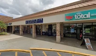 Royal Rootz Head Spa & Salon - Head Spa