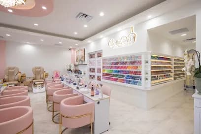 BELLAVI DAY SPA - Head Spa