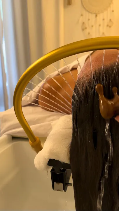 Toma Head Spa St. Petersburg - Head Spa