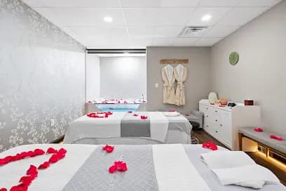 Massage Etoile - Howell Mill Road - Head Spa