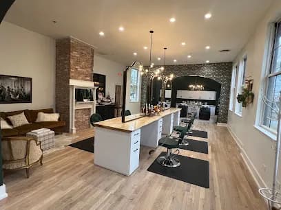 Sparrow Organic Salon & Boutique - Head Spa