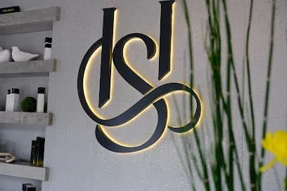 Solace Head Spa - Head Spa