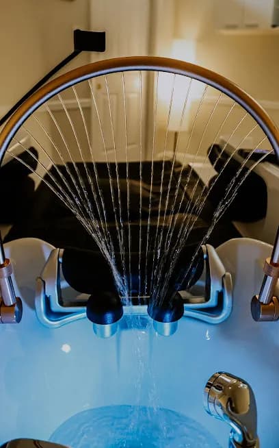 Mane Focus Hair Salon - Head Spa