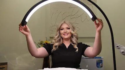 Pretty Skin Artistry - Head Spa