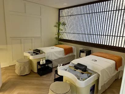 Lemon Massage Therapy and Skin Care and Head Spa - Head Spa