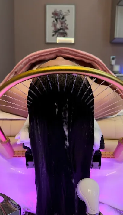 Solace Head & Scalp Spa - Head Spa