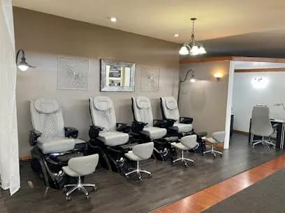 Salon Essentials Salon & Spa - Head Spa