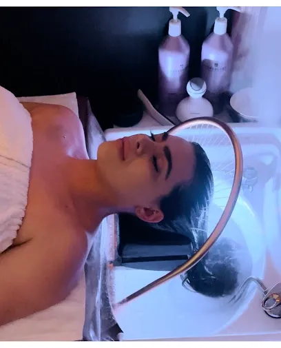 Refresh Spa & Therapeutic massage Head spa - Head Spa