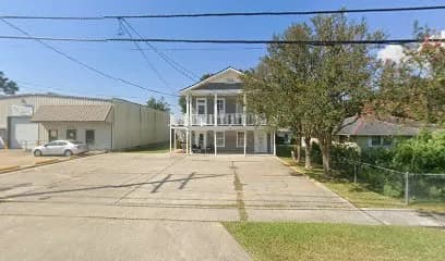 Shear’d Magnolia Salon + Head Spa - Head Spa